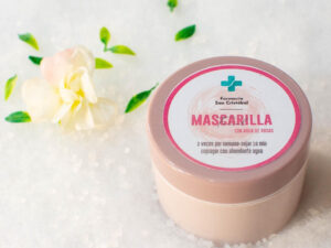 Mascarilla con Agua de Rosas