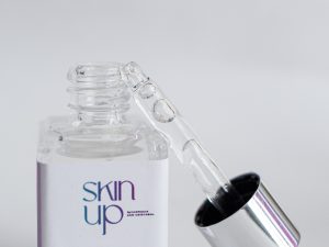 PRIMER SKIN UP Con Ácido Hyaluronic y Perlas