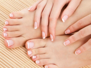 CUIDADO DE MANOS Y PIES